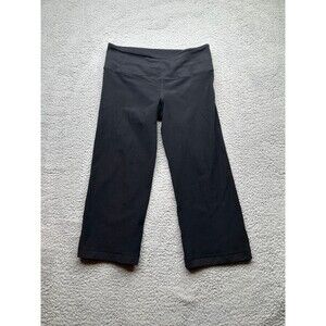 Lululemon Wunder Under reversible crop pants size 6